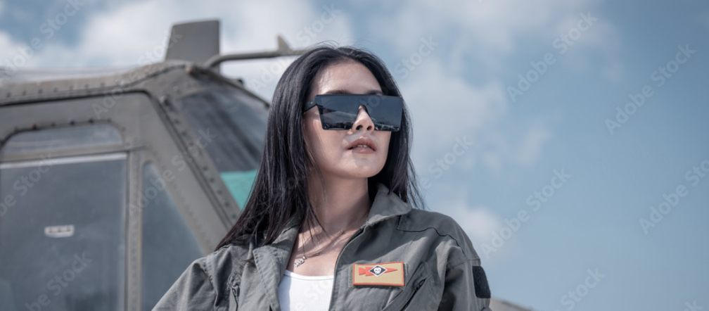 China Women Pilots Wrating Sunglasses